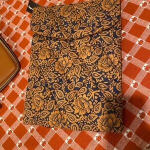 NWT Vera Bradley Lotus Montage Roasted Pecan Laptop Sleeve bundle